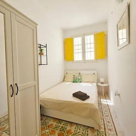 Local Living In Historic House With Private Garden *
